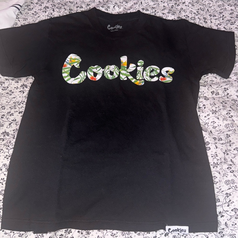 cookies shirt like new!!
